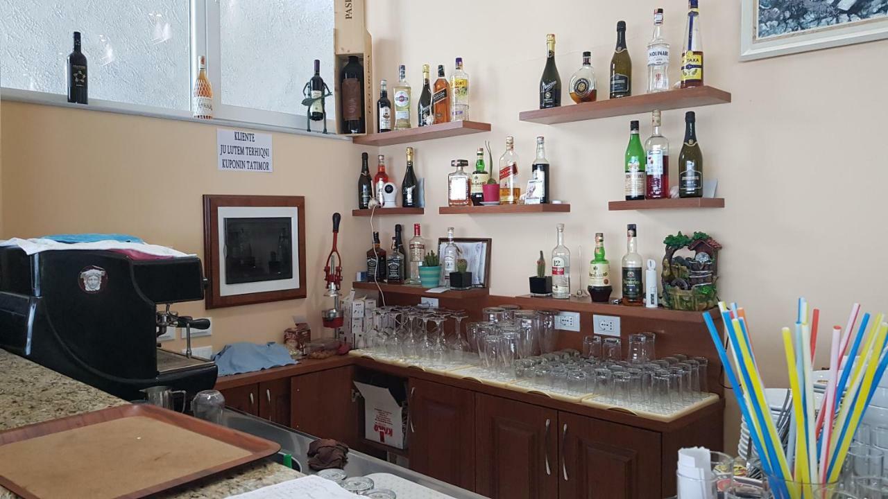 Rooms Lake View Balani Restaurant Shkoder Exterior photo