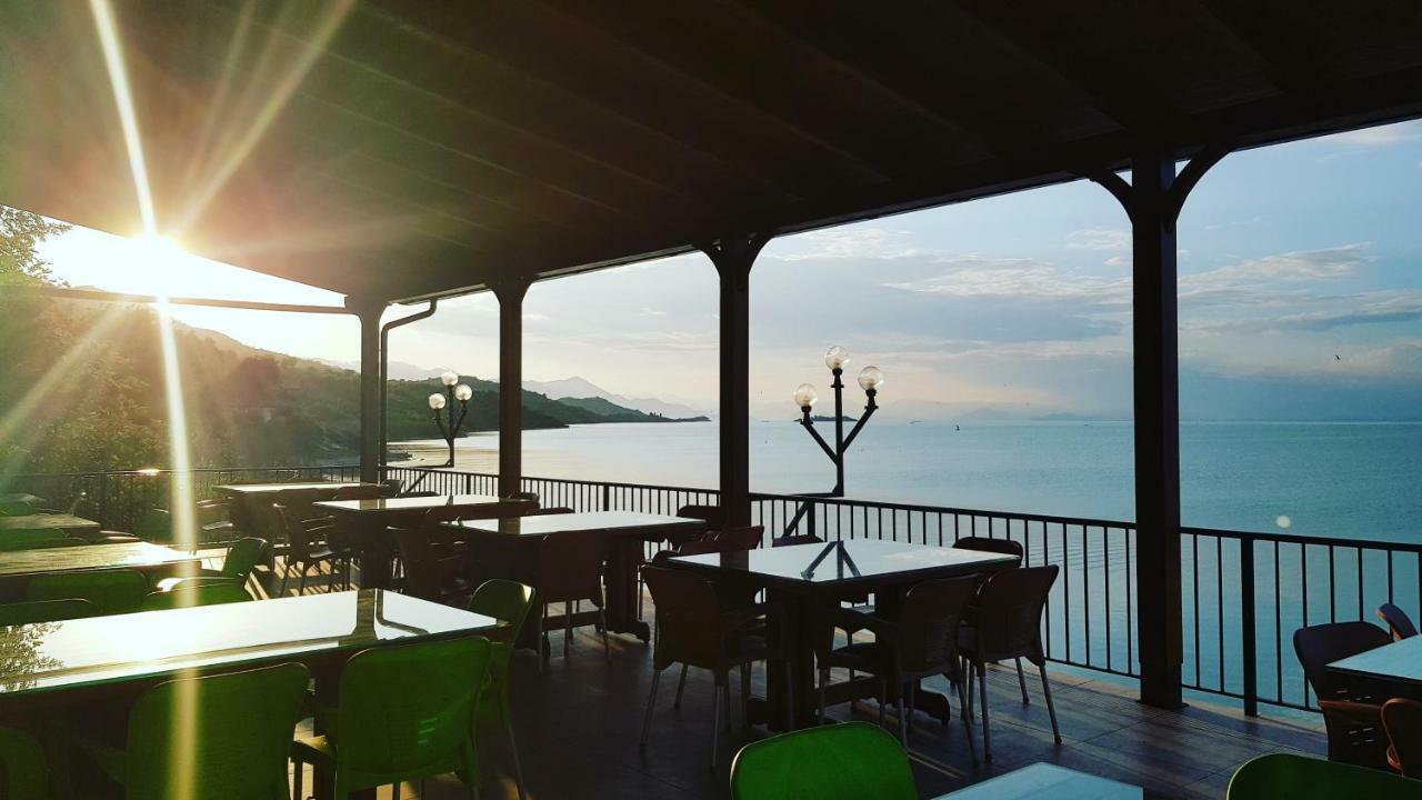 Rooms Lake View Balani Restaurant Shkoder Exterior photo